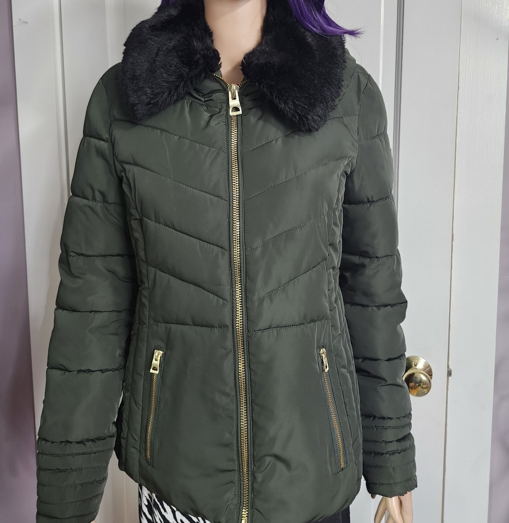 Women's  Guess Green Puffer Jacket